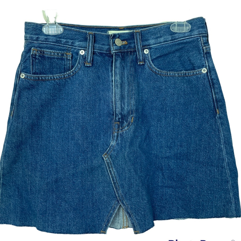 Madewell Women's Size 26 Rigid Denim Jeans Mini Skirt Dark Wash Distressed Hem